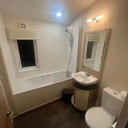 Beautiful 2-Bedroom Lodge With Spectacular Views Hartlepool Exterior photo