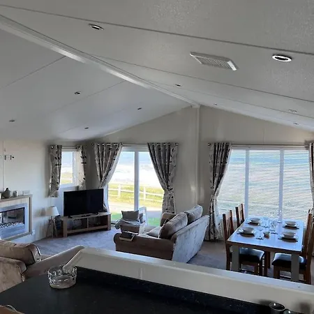 Beautiful 2-Bedroom Lodge With Spectacular Views Hartlepool Exterior photo